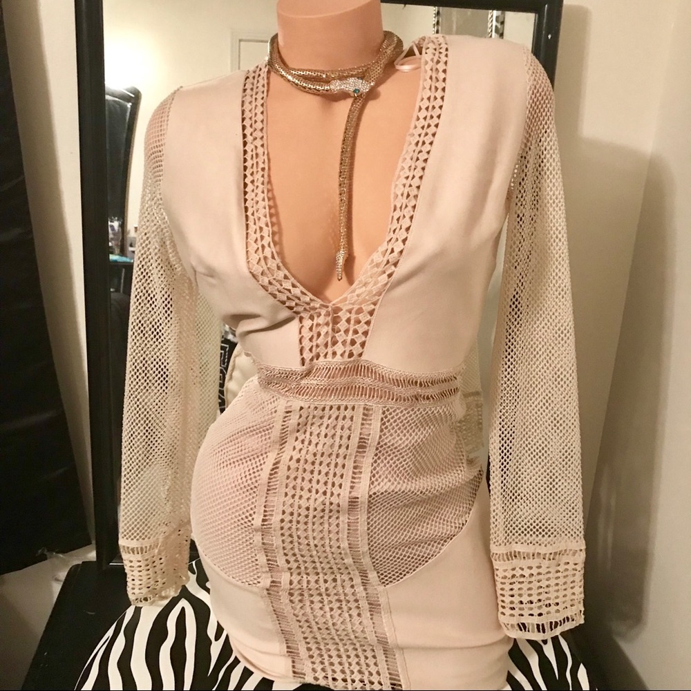 Nude fitted dress